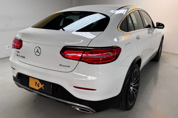 MERCEDES-BENZ GLC 250 2.0 16V CGI GASOLINA 4MATIC 9G-TRONIC 2018/2019