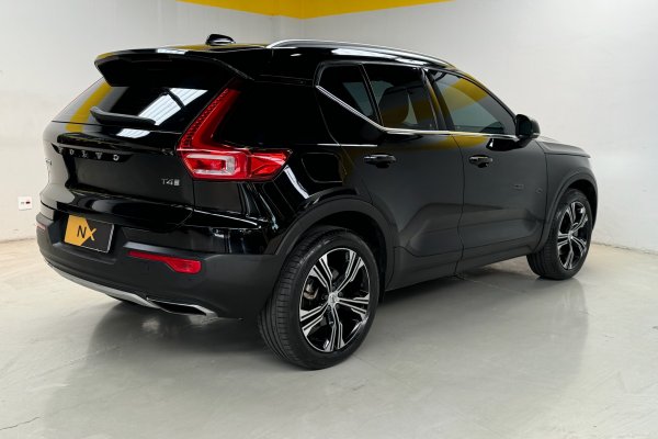 VOLVO XC40 2.0 T4 GASOLINA INSCRIPTION GEARTRONIC 2020/2020