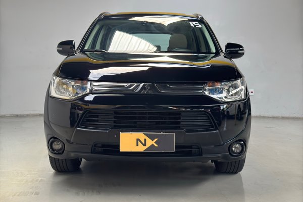 MITSUBISHI OUTLANDER 3.0 GT 4X4 V6 24V GASOLINA 4P AUTOMÁTICO  2014/2015