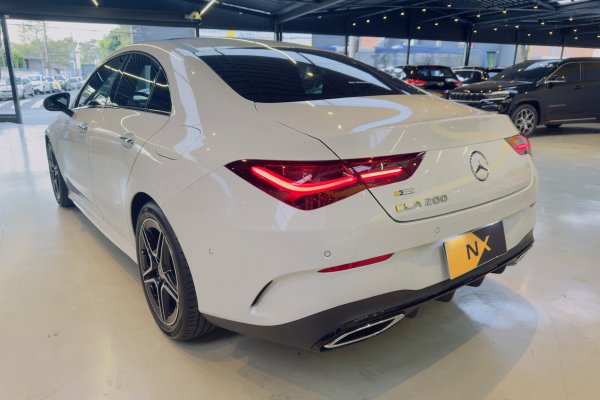 MERCEDES-BENZ CLA 200 1.3 MHEV 7G-DCT 2023/2024