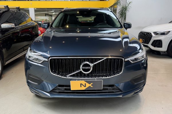 VOLVO XC60 2.0 T5 GASOLINA MOMENTUM AWD GEARTRONIC 2019/2019