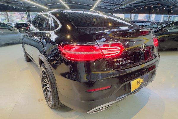 MERCEDES-BENZ GLC 250 2.0 CGI GASOLINA COUPÉ 4MATIC 9G-TRONIC 2018/2018