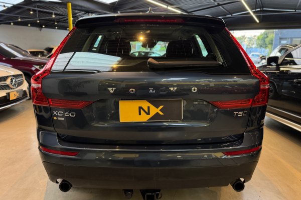 VOLVO XC60 2.0 T5 GASOLINA MOMENTUM AWD GEARTRONIC 2019/2019