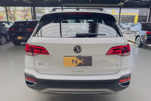 VOLKSWAGEN TAOS 1.4 250 TSI TOTAL FLEX HIGHLINE AUTOMÁTICO 2023/2023