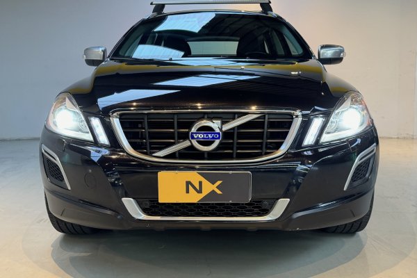 VOLVO XC60 2.0 T5 R-DESIGN GASOLINA 4P AUTOMÁTICO 2012/2013