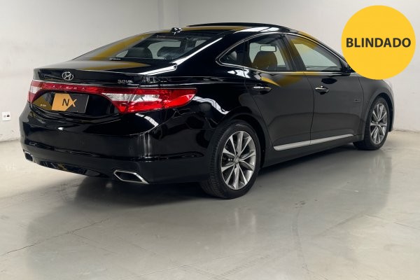 HYUNDAI Azera 3.0 MPFI GLS SEDAN V6 24V GASOLINA 4P AUTOMÁTICO 2014/2015