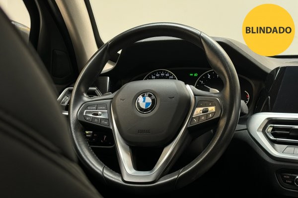 BMW 330i 2.0 16V TURBO GASOLINA SPORT AUTOMÁTICO 2019/2020