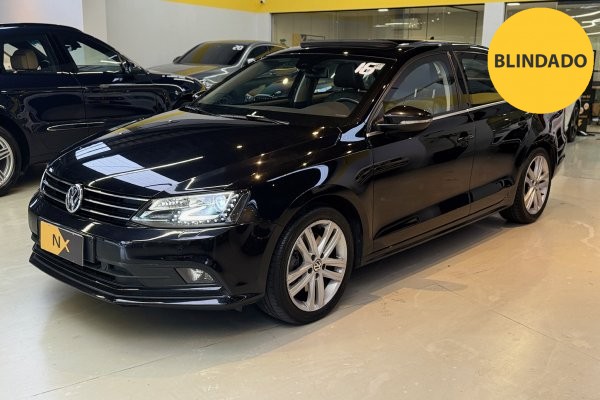 VOLKSWAGEN Jetta 2.0 TSI HIGHLINE 211CV GASOLINA 4P TIPTRONIC 2015/2016