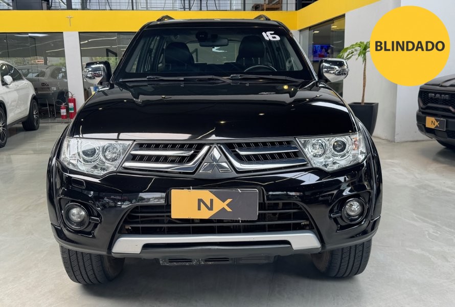 MITSUBISHI Pajero 3.5 HPE 4X4 7 LUGARES V6 24V FLEX 4P AUTOMÁTICO 2015/2016